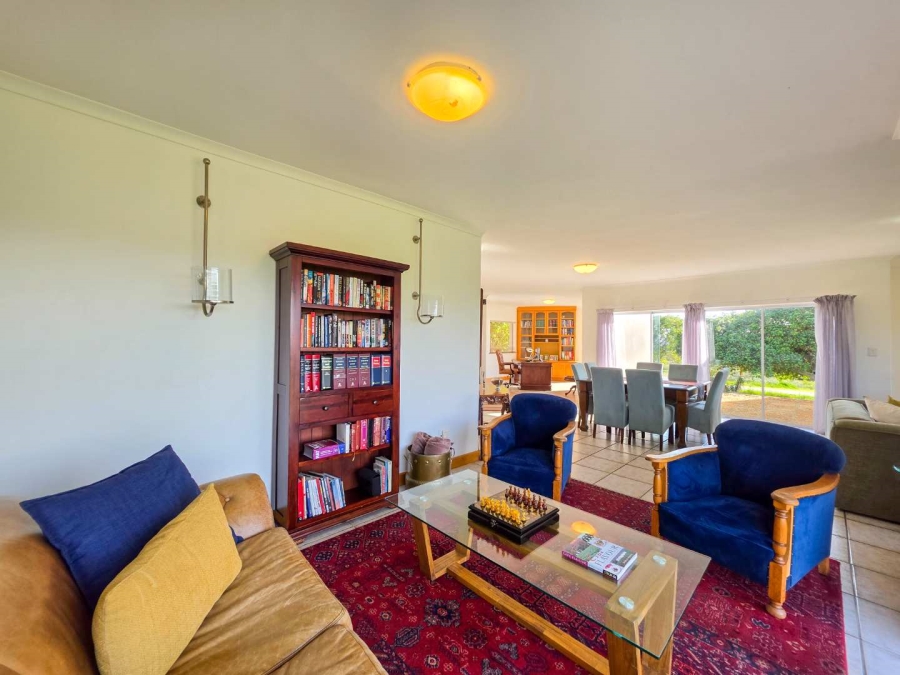 4 Bedroom Property for Sale in Stilbaai Wes Western Cape